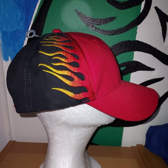 Flame cap red - Picture 1 of 2